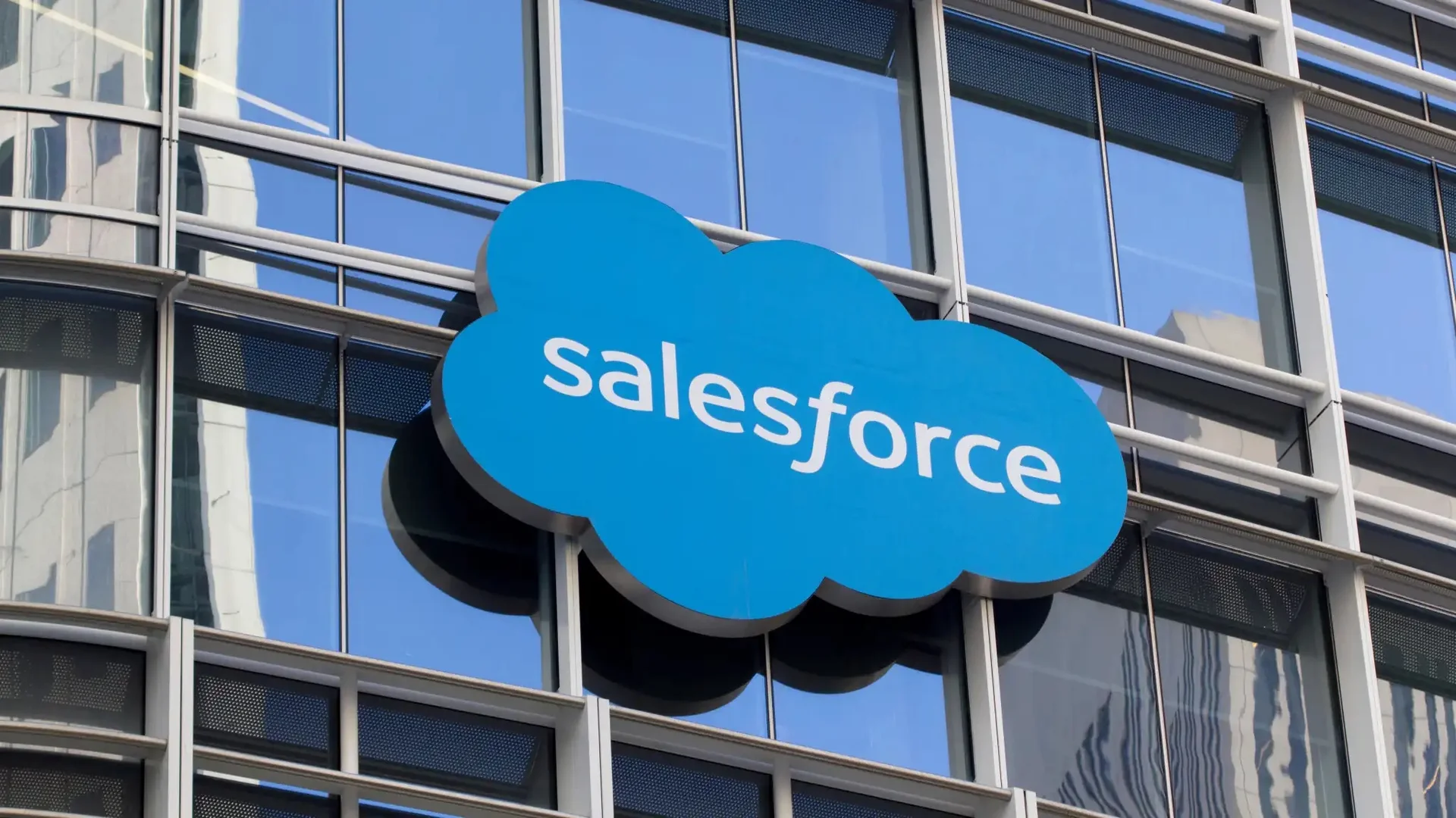 Salesforce introduces service agent with outcome based pricing structure