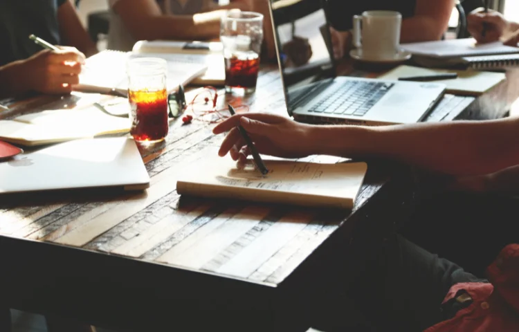Más allá de la suscripción: el Software as a Service se reinventa ante la disrupción agéntica