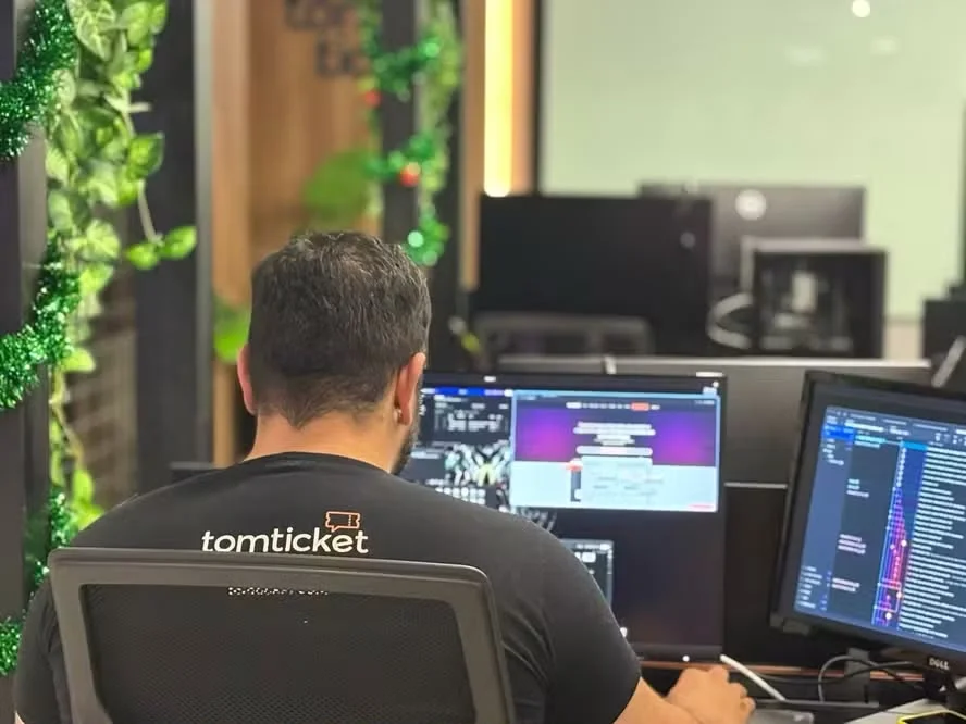 TomTicket retorna ao ERP Summit Brasil 2027 com foco em inteligência artificial para atendimento