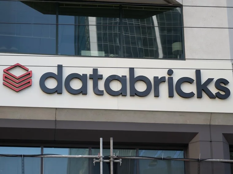 Databricks crece arriba del 80% interanual y supera los $7,000 MDD en proyección de ingresos anuales