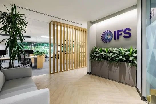 IFS eleva un 25% sus ingresos recurrentes gracias a la IA industrial