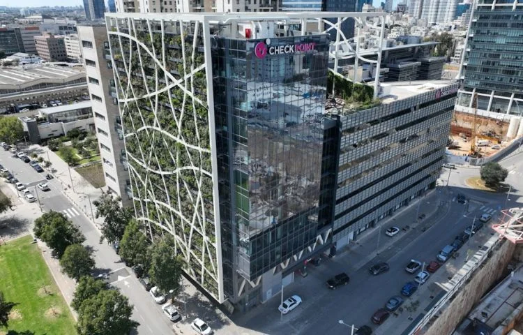 Check Point se embarca en una misión para transformar la gestión de la seguridad de red