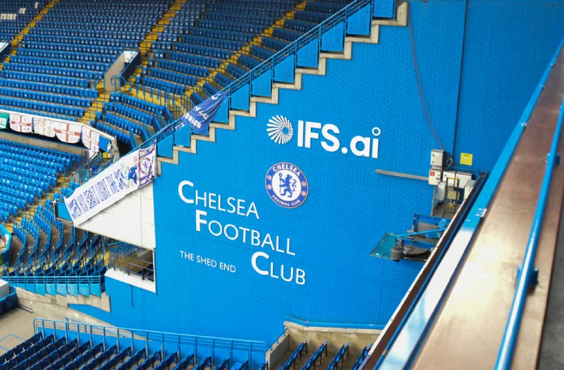 El Chelsea FC implanta la IA de IFS en finanzas y compras