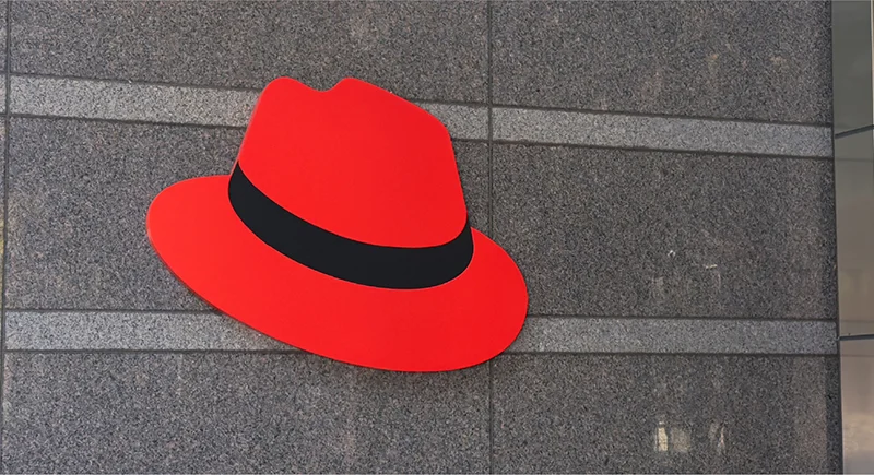 Red Hat crea un proyecto para automatizar la gobernanza y la seguridad de la IA