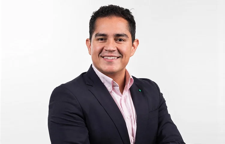 Armando Pineda 